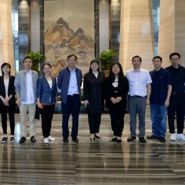 A team of the College of Engineering led by Dean Huiling Duan visits Nanchang City to seek cooperation